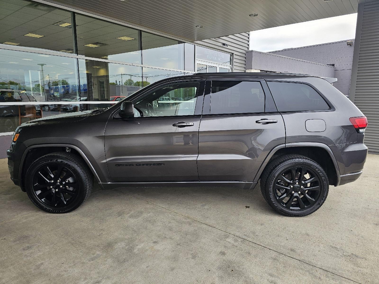 2020 Jeep Grand Cherokee Altitude