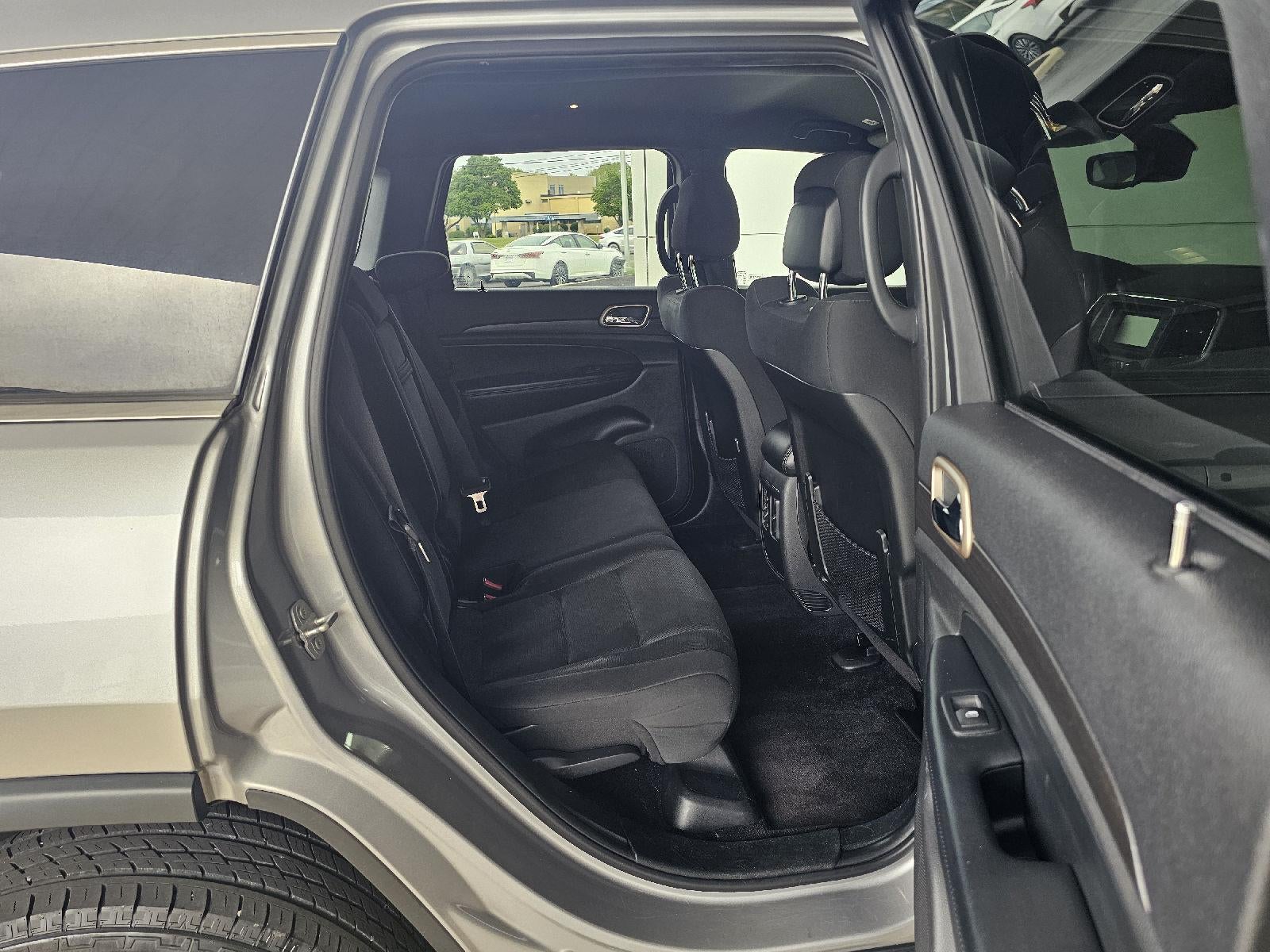 2017 Jeep Grand Cherokee Laredo
