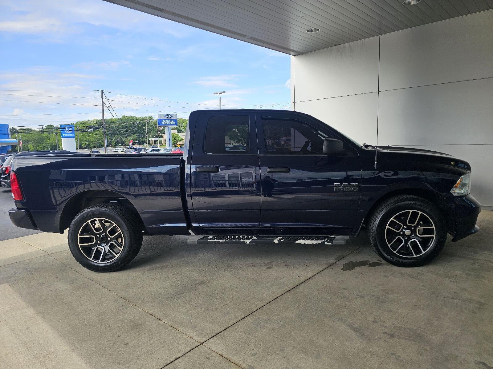 2017 RAM 1500 Express