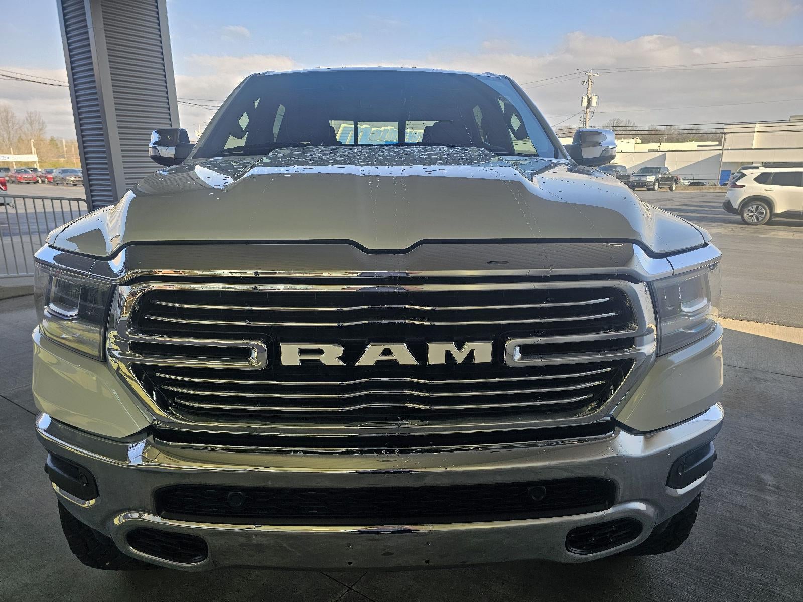 2024 RAM 1500 LARAM