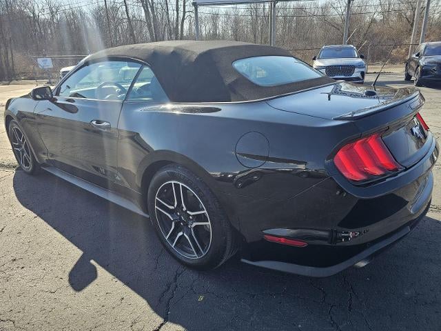 2022 Ford Mustang EcoBoost Premium