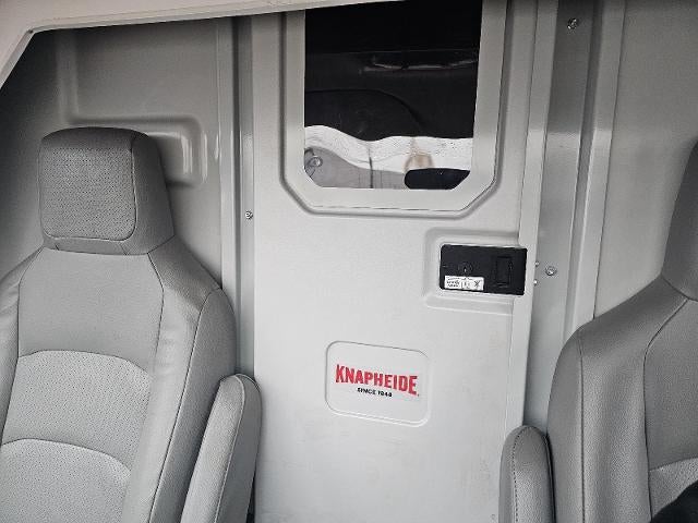 2024 Ford E-Series Cutaway Base