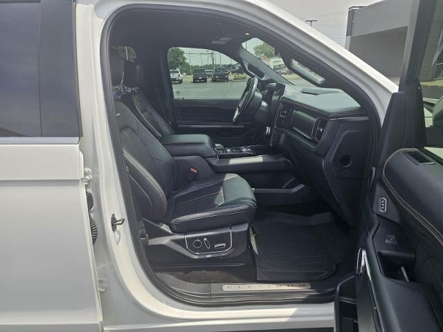 2022 Ford Expedition Platinum