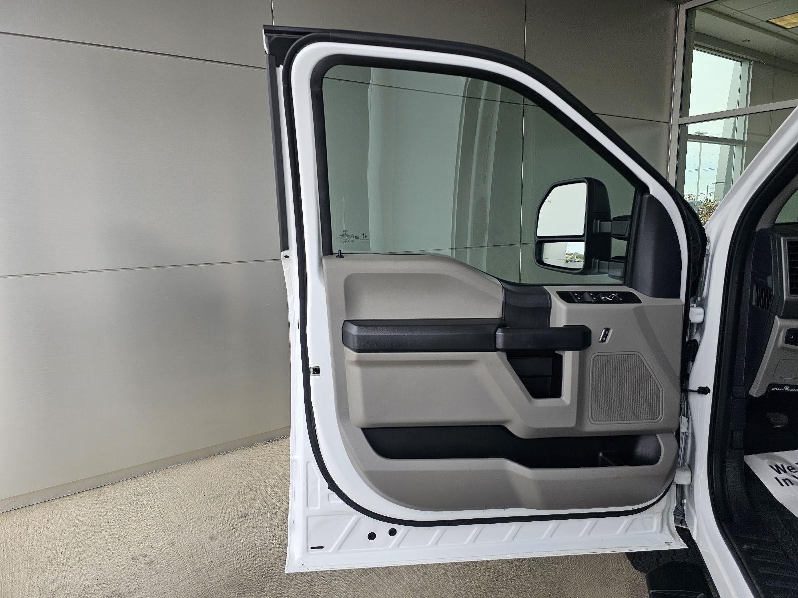 2022 Ford Super Duty F-250 SRW XL