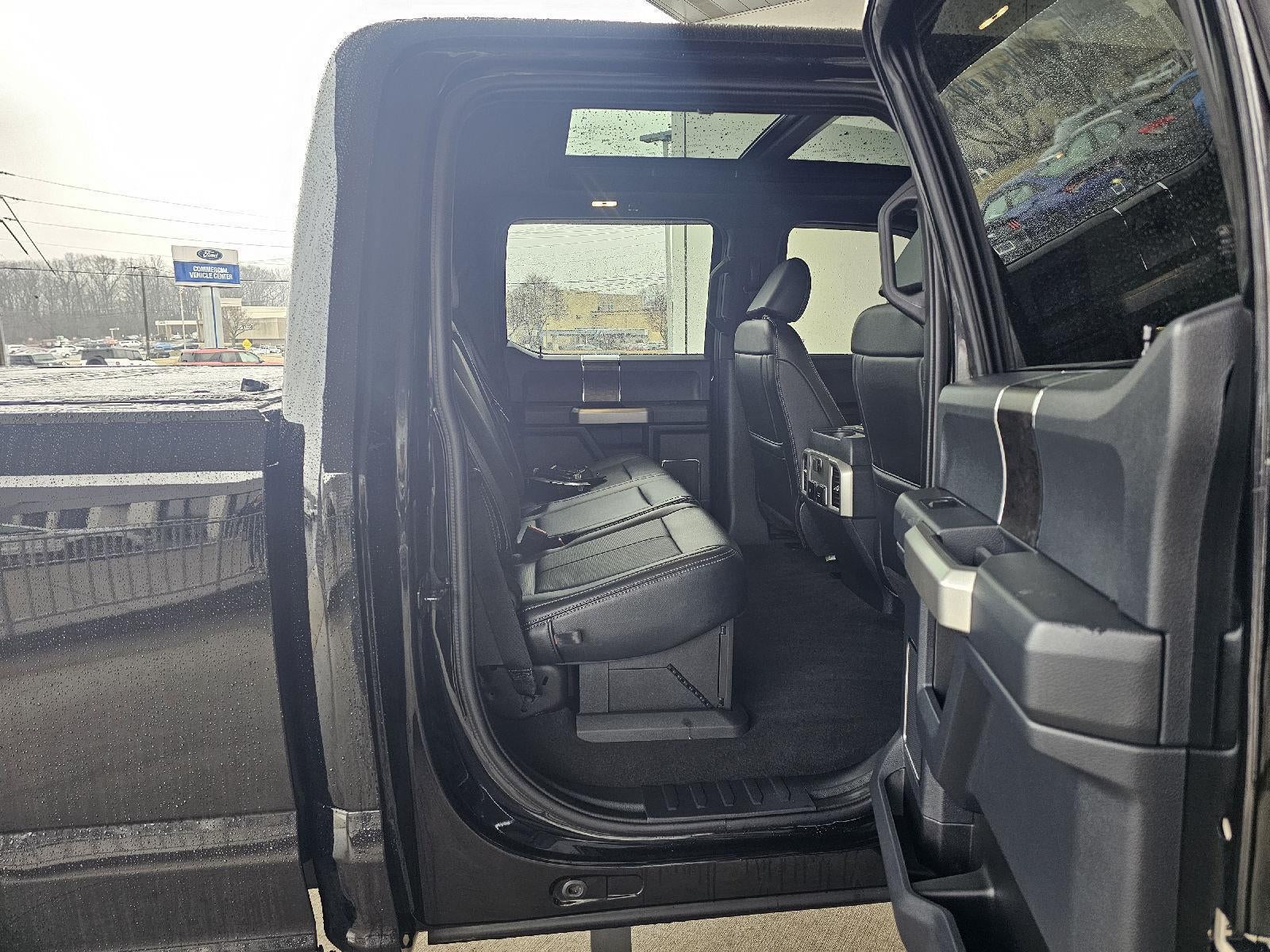 2022 Ford Super Duty F-250 Lariat