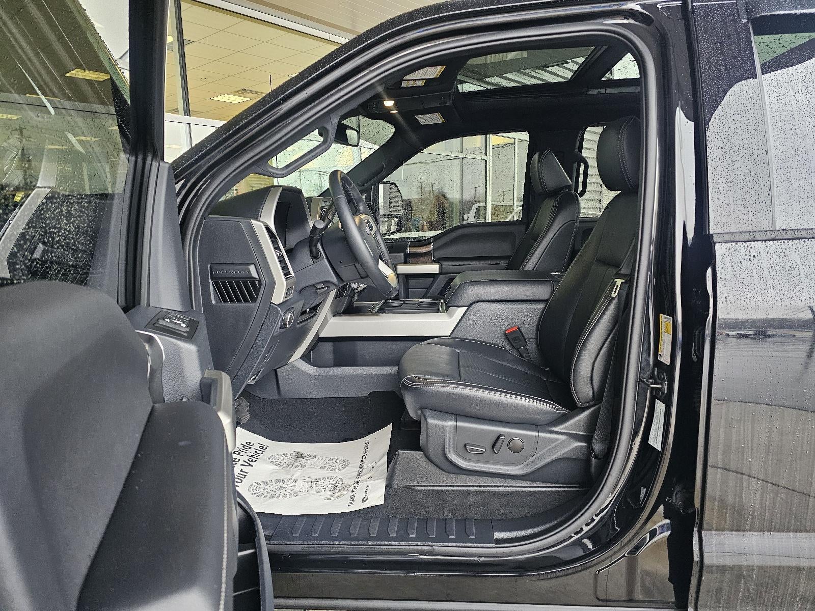 2022 Ford Super Duty F-250 Lariat