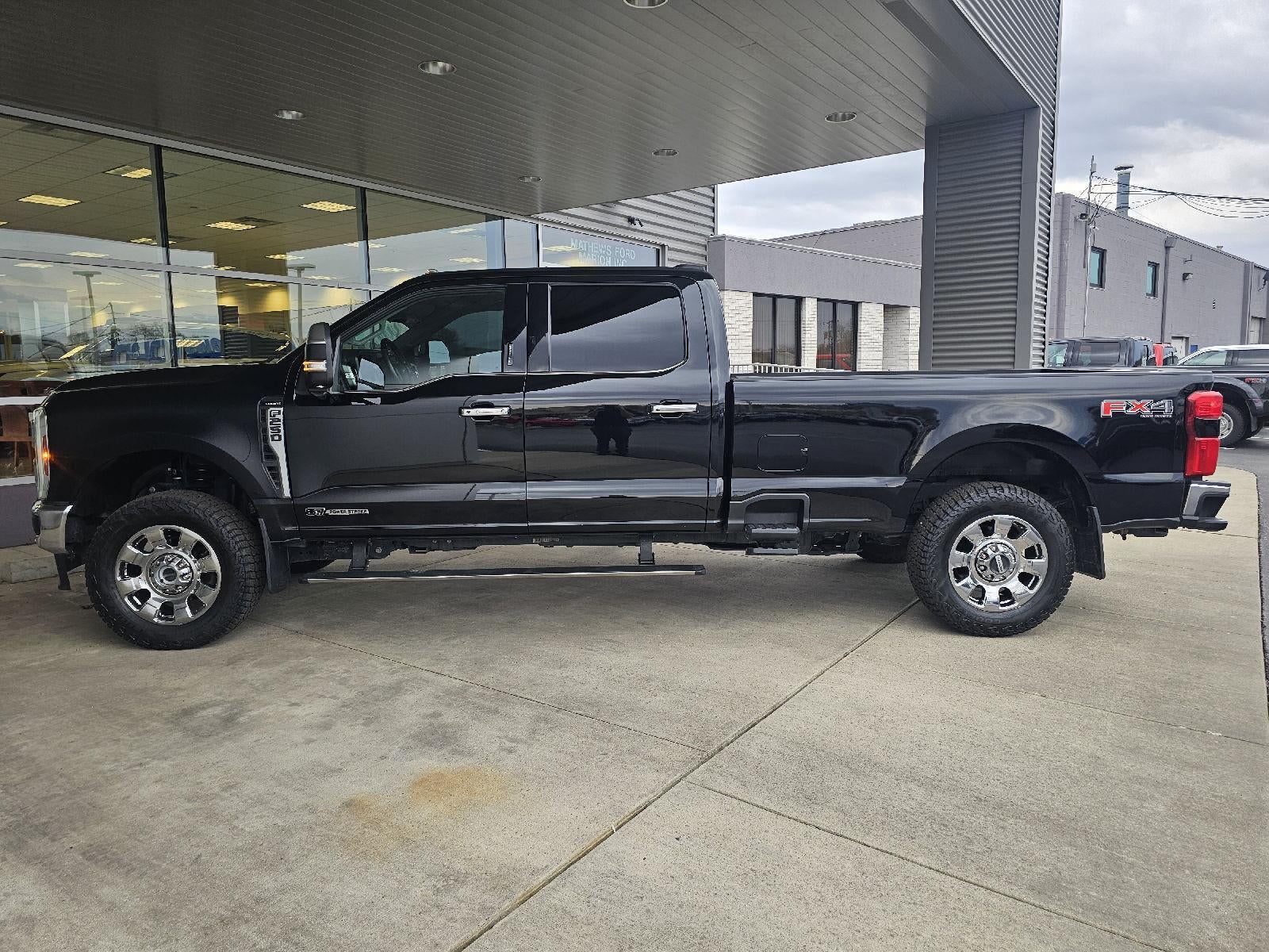 2024 Ford Super Duty F-250 Lariat