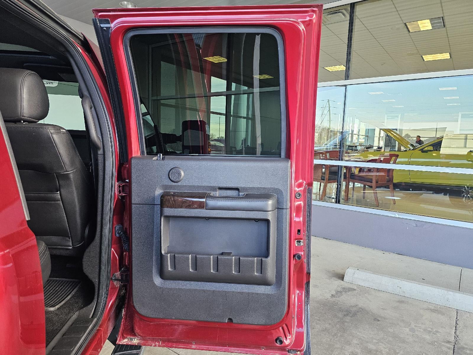 2013 Ford Super Duty F-350 SRW Platinum