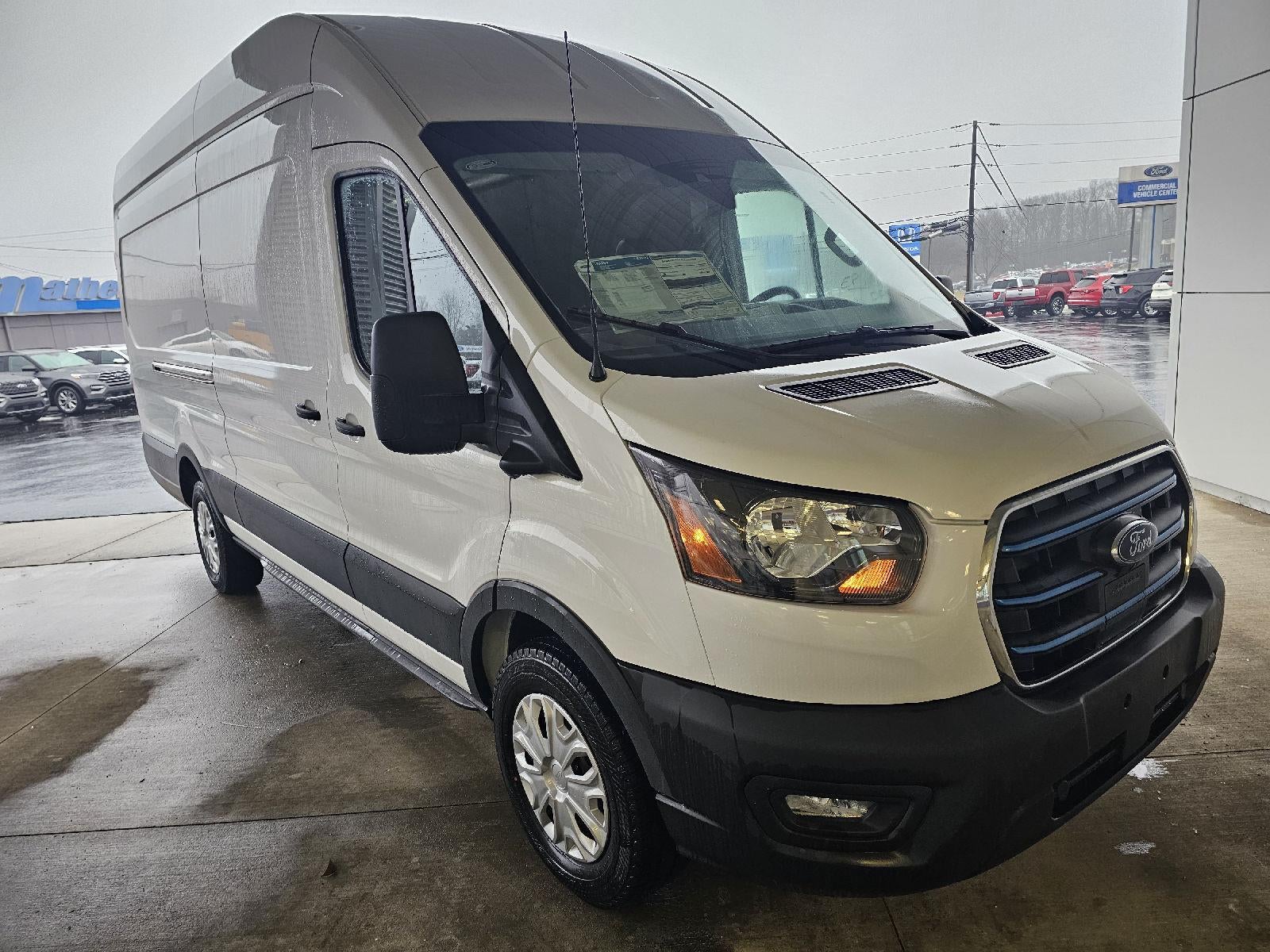2023 Ford E-Transit 350