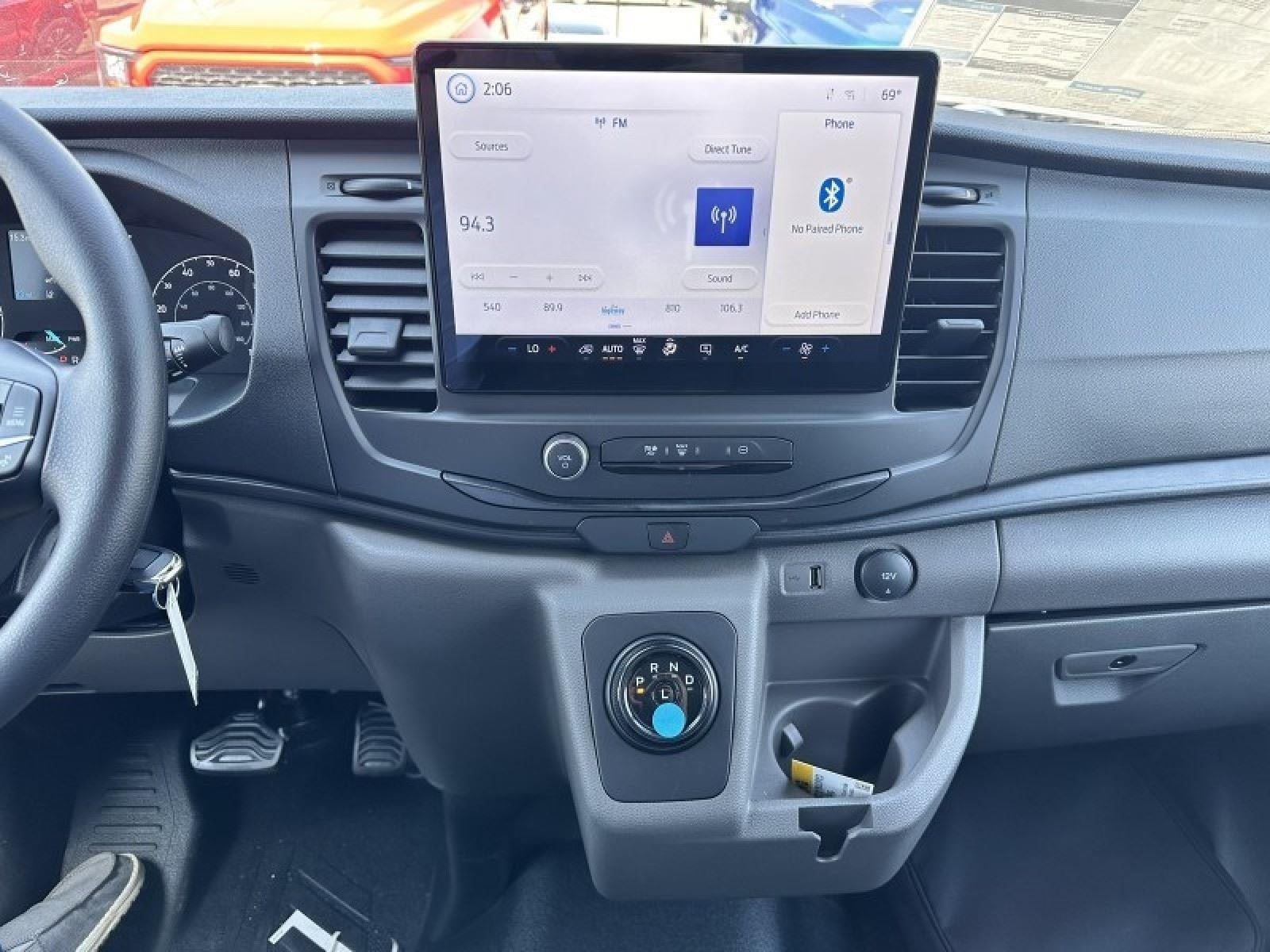 2023 Ford E-Transit 350