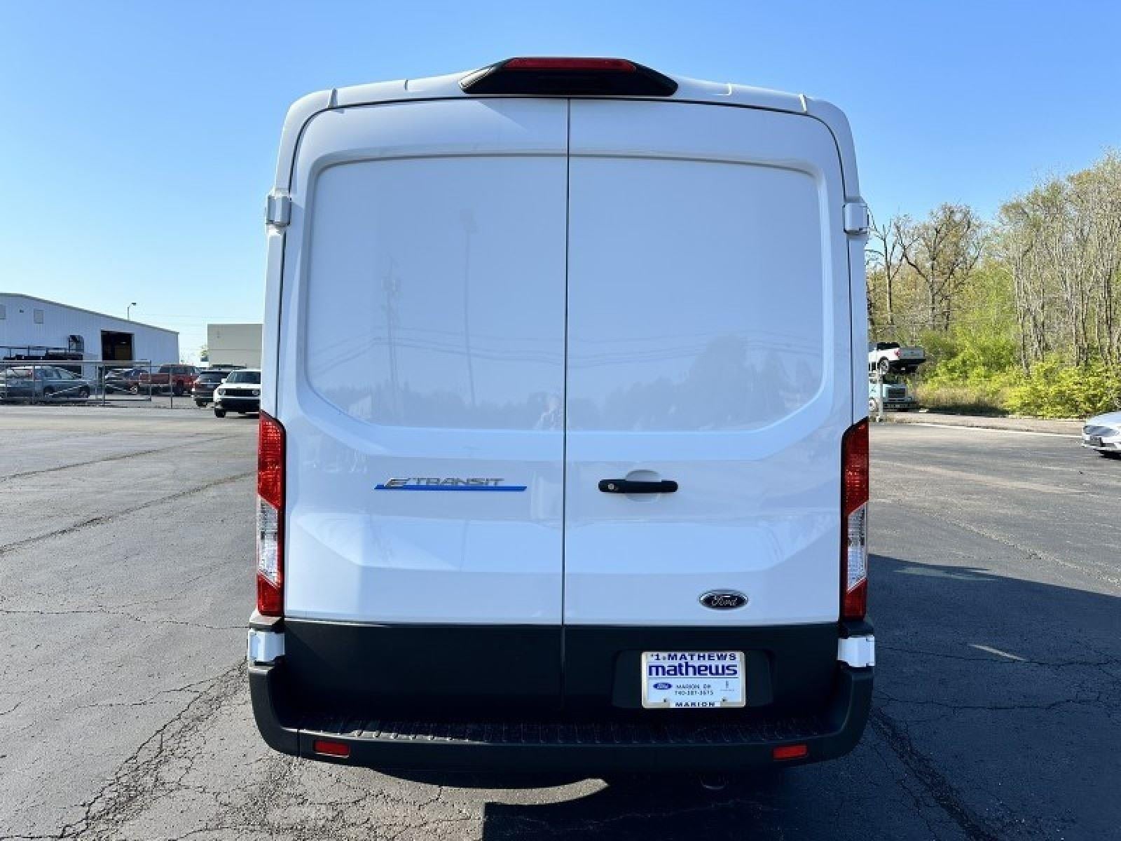 2023 Ford E-Transit 350