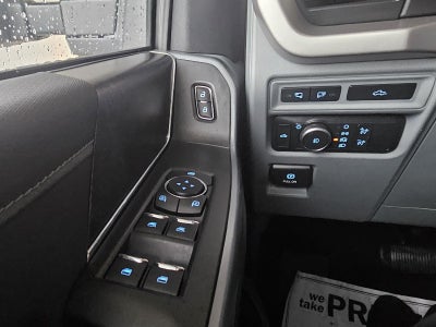 2022 Ford F-150 Base