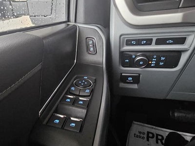 2022 Ford F-150 Base