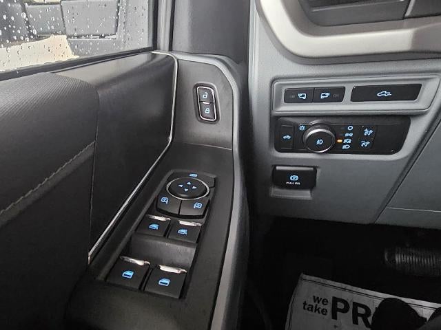 2022 Ford F-150 Base