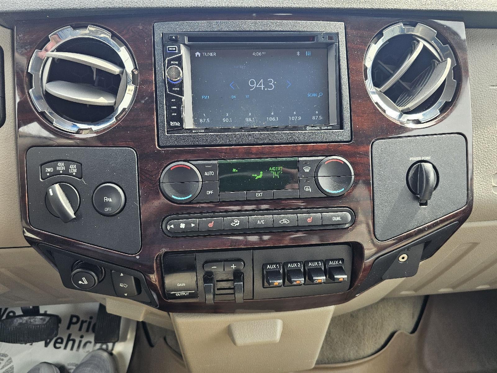 2008 Ford Super Duty F-350 DRW Lariat