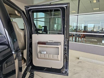 2008 Ford Super Duty F-350 DRW Lariat