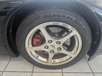 2001 Chevrolet Corvette Base