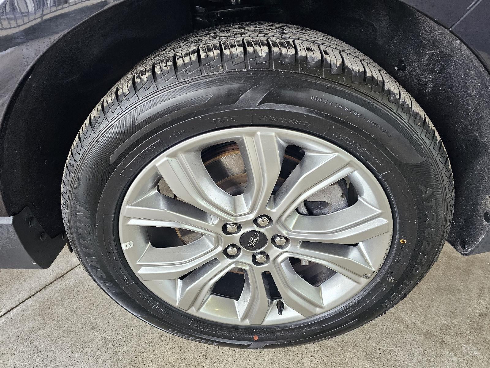 2024 Ford Edge Titanium