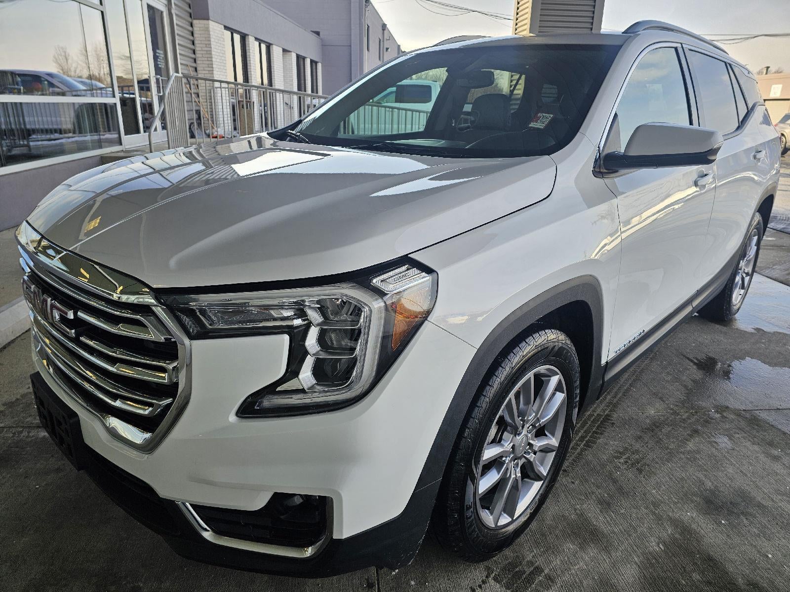 2022 GMC Terrain SLT