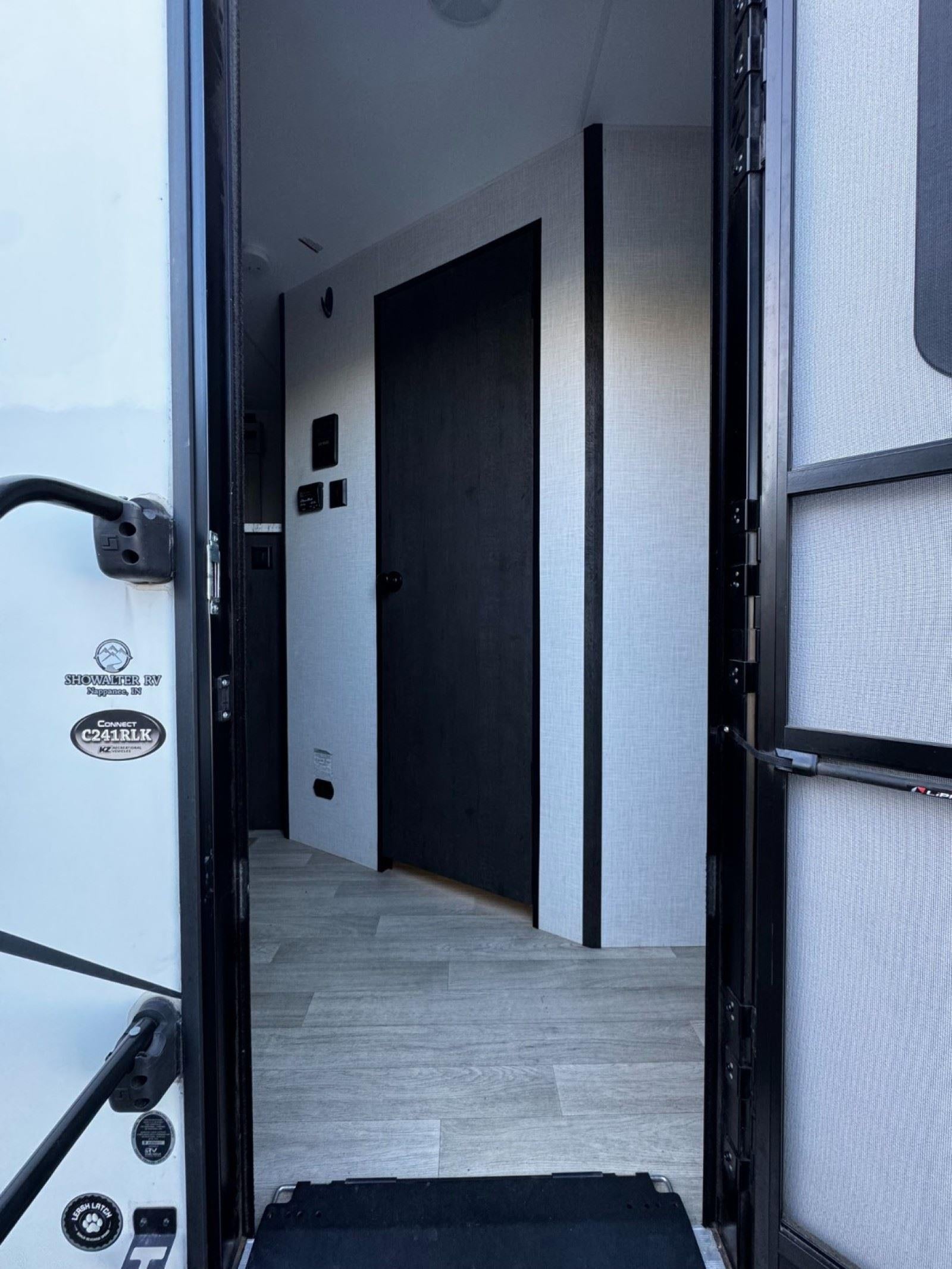 2023 KZ CONNECT Base