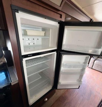 2016 ROCKWOOD WINDJAMMER Base