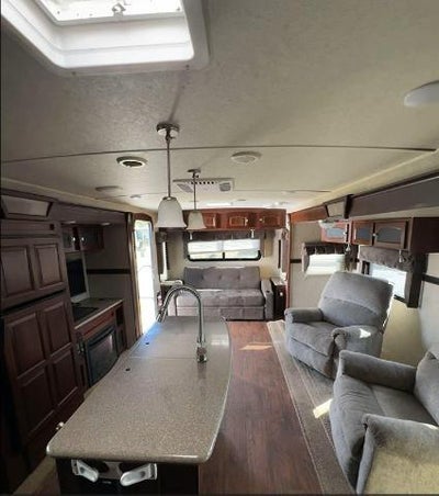 2016 ROCKWOOD WINDJAMMER Base