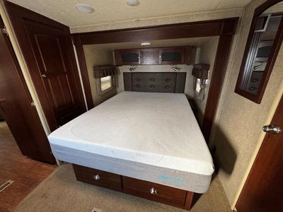 2016 ROCKWOOD WINDJAMMER Base