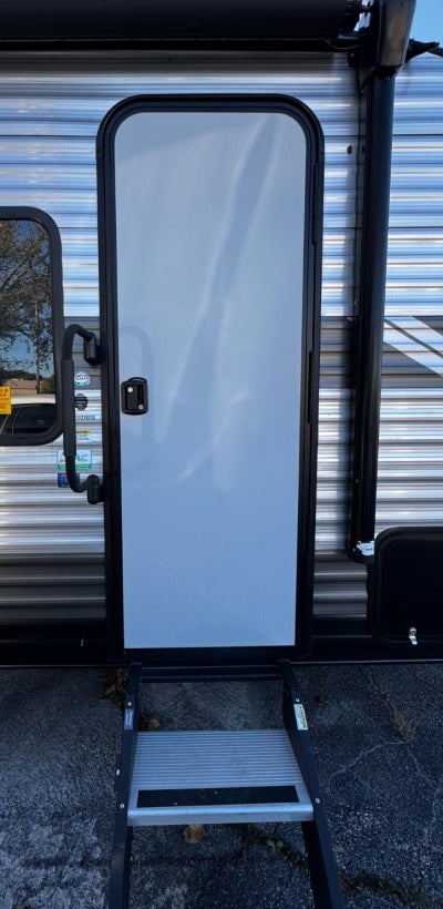 2022 FOREST RIVER SALEM Base