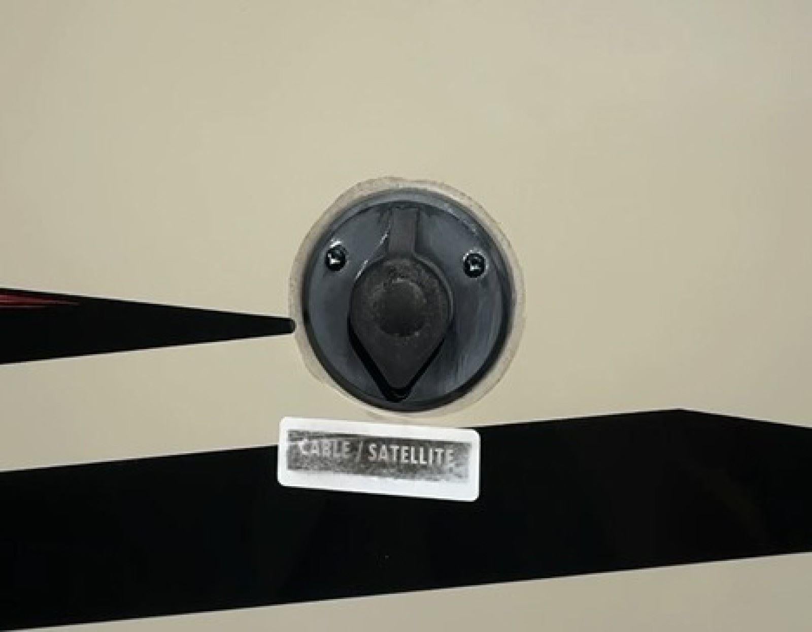 2015 KEYSTONE 316RL Base