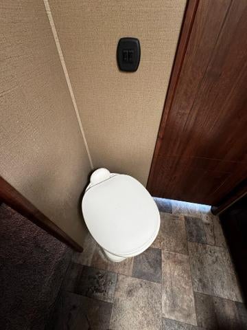 2015 KEYSTONE 316RL Base