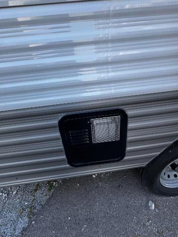 2023 KEYSTONE COLEMAN LANTERN Base