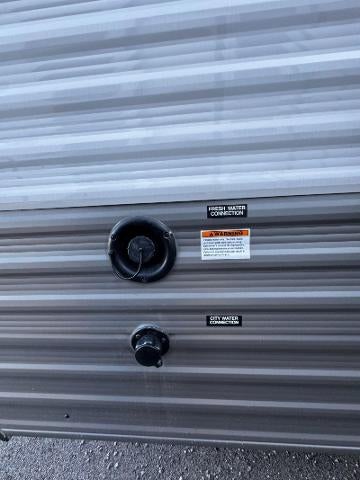 2023 KEYSTONE COLEMAN LANTERN Base