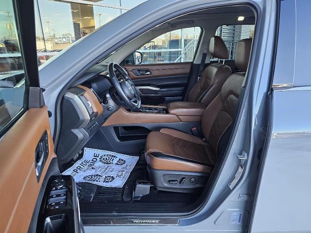 2022 Nissan Pathfinder Platinum