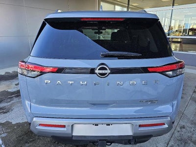 2022 Nissan Pathfinder Platinum