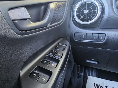 2023 Hyundai Kona SE