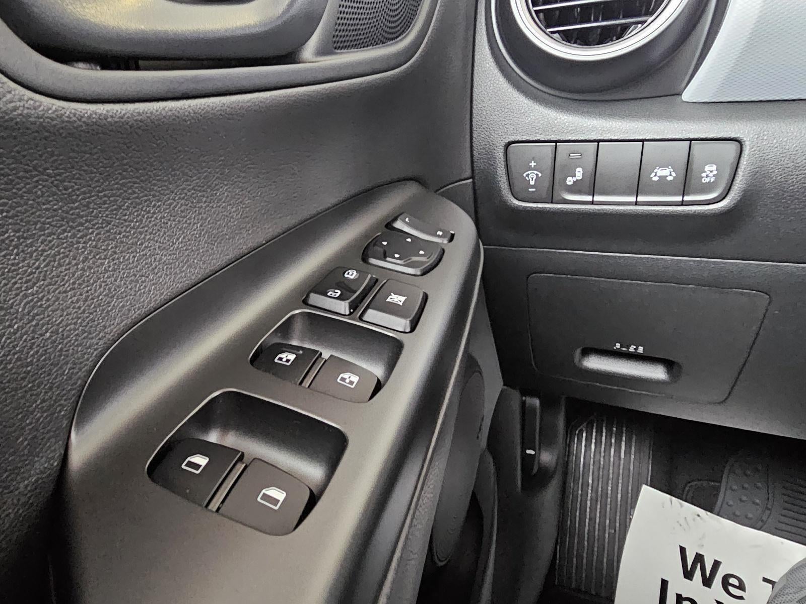 2021 Hyundai Kona SEL Plus