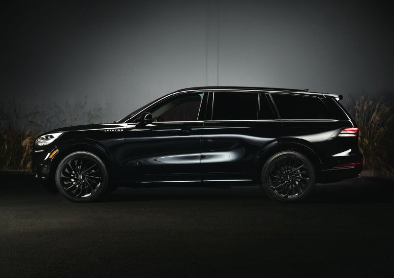 A 2024 Lincoln Aviator® SUV is shown in the Infinite Black exterior color | Mathews Lincoln in Marion OH