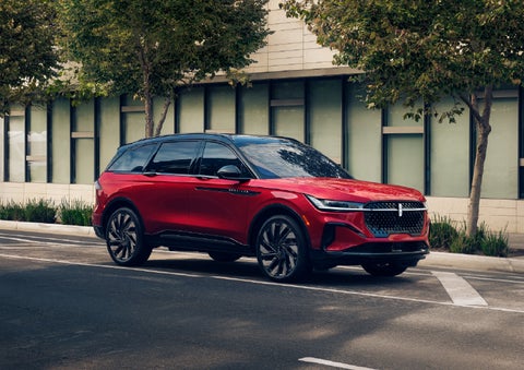 2026 Lincoln Nautilus® SUV with the available Jet Appearance Package and Hybrid transmission. | Mathews Lincoln in Marion OH