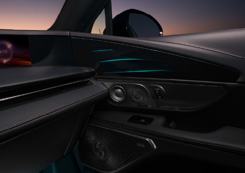 Selectable ambient lighting glows in the passenger door panel. | Mathews Lincoln in Marion OH