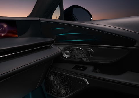 Selectable ambient lighting glows in the passenger door panel. | Mathews Lincoln in Marion OH